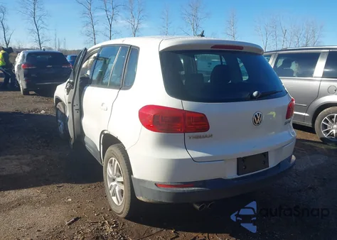 2014 Volkswagen Tiguan S from USA, damaged, VIN WVGAV3AX5EW543007